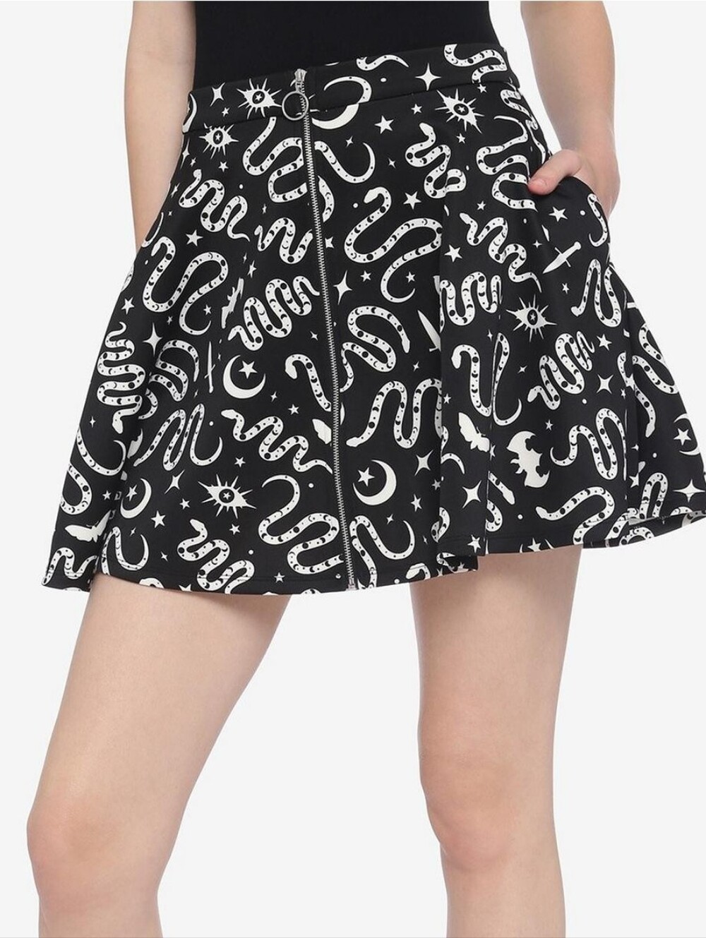 Hot Topic Snake Occult O-Ring Zipper Skater Skirt - Plus Size